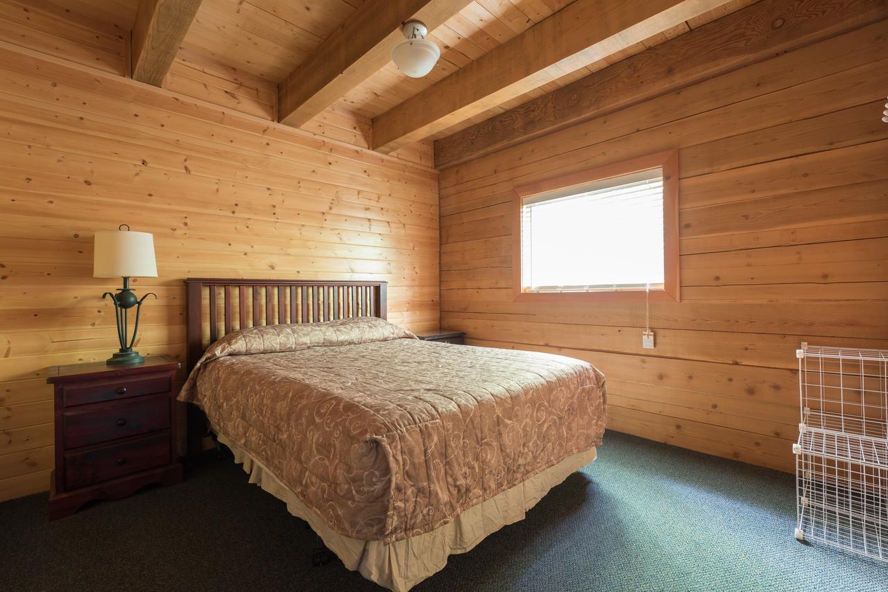 Homfray Lodge Desolation Sound Exterior photo