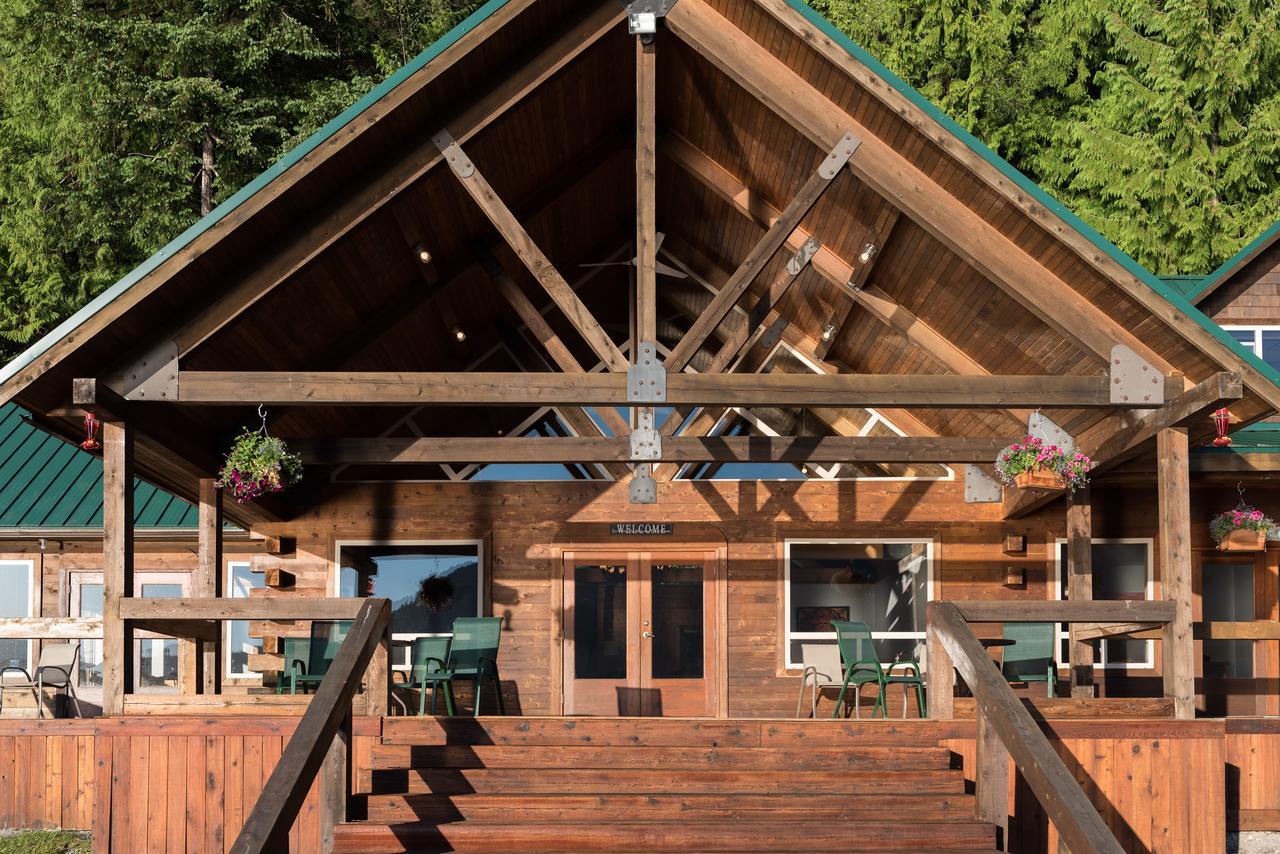 Homfray Lodge Desolation Sound Exterior photo
