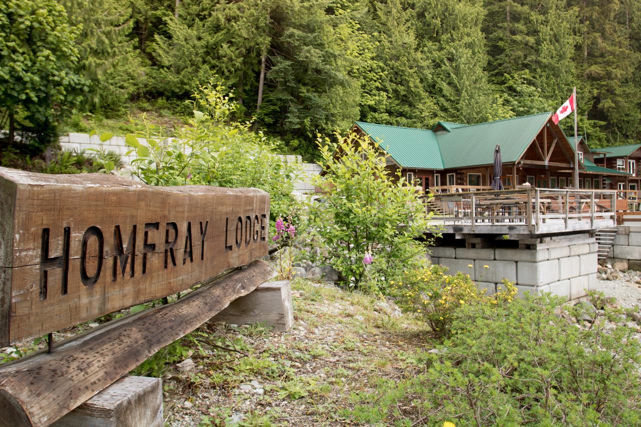 Homfray Lodge Desolation Sound Exterior photo